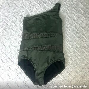 Carmen Marc Valvo | One Shoulder One Piece